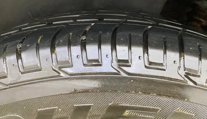 2020 Hyundai Creta SX (O) 1.4 TURBO DCT DUAL TONE, Petrol, Automatic, 65,875 km, Left Rear Tyre Tread