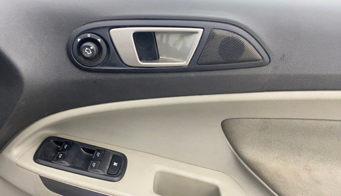 2014 Ford Ecosport TREND 1.5L DIESEL, Diesel, Manual, 81,627 km, Driver Side Door Panels Control