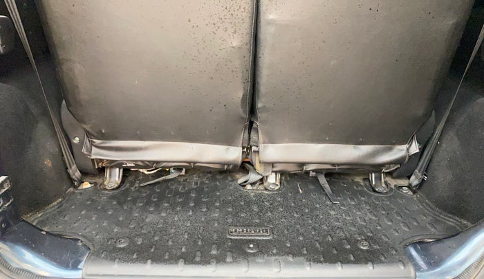 2021 Mahindra Thar LX HT PETROL 4WD MT, Petrol, Manual, 44,871 km, Boot Inside