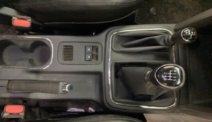 2021 Mahindra Thar LX HT PETROL 4WD MT, Petrol, Manual, 44,871 km, Gear Lever