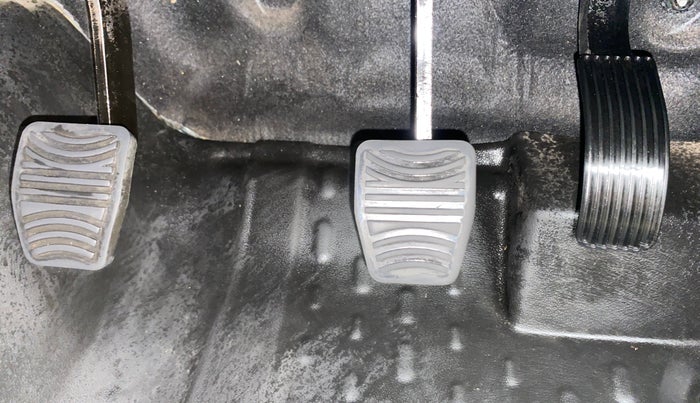 2021 Mahindra Thar LX HT PETROL 4WD MT, Petrol, Manual, 44,871 km, Pedals