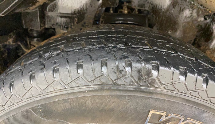 2021 Mahindra Thar LX HT PETROL 4WD MT, Petrol, Manual, 44,871 km, Left Front Tyre Tread