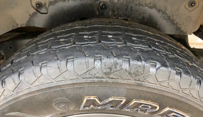 2021 Mahindra Thar LX HT PETROL 4WD MT, Petrol, Manual, 44,871 km, Left Rear Tyre Tread