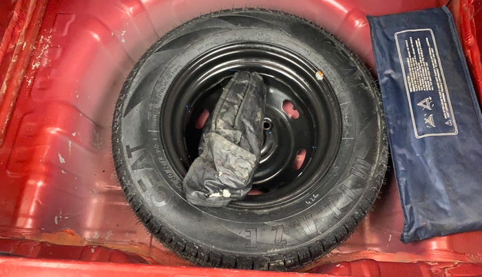 2017 Renault Kwid RXL, Petrol, Manual, 19,475 km, Spare Tyre