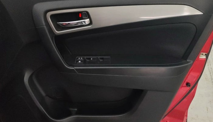 2018 Maruti Vitara Brezza ZDI PLUS AMT, Diesel, Automatic, 51,093 km, Driver Side Door Panels Control