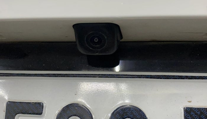 2025 Hyundai NEW I20 SPORTZ 1.2 MT, Petrol, Manual, 5,349 km, Parking Camera