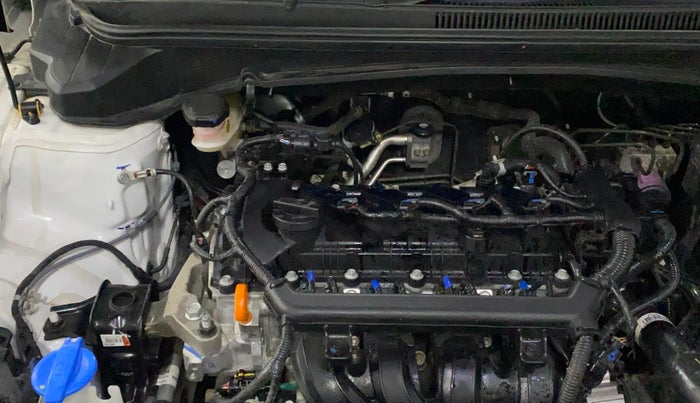 2025 Hyundai NEW I20 SPORTZ 1.2 MT, Petrol, Manual, 5,349 km, Engine View - Right