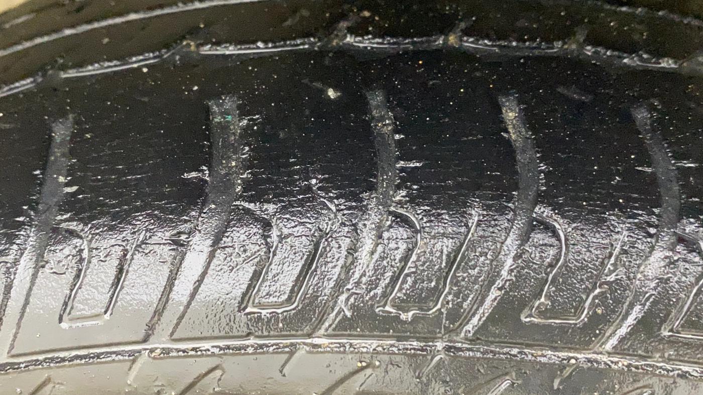 2018 Maruti Wagon R 1.0 VXI, Petrol, Manual, 40,285 km, Left Front Tyre Tread