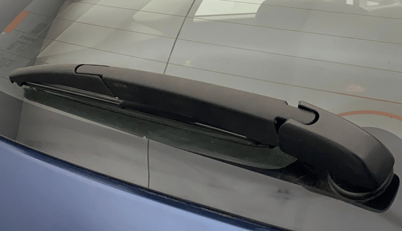 2017 Maruti Baleno DELTA DIESEL 1.3, Diesel, Manual, 1,07,122 km, Rear Wiper