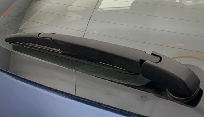 2017 Maruti Baleno DELTA DIESEL 1.3, Diesel, Manual, 1,07,122 km, Rear Wiper