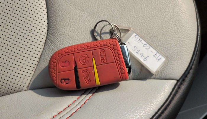 2017 Jeep Compass LIMITED 1.4 PETROL AT, Petrol, Automatic, 42,838 km, Key Close Up