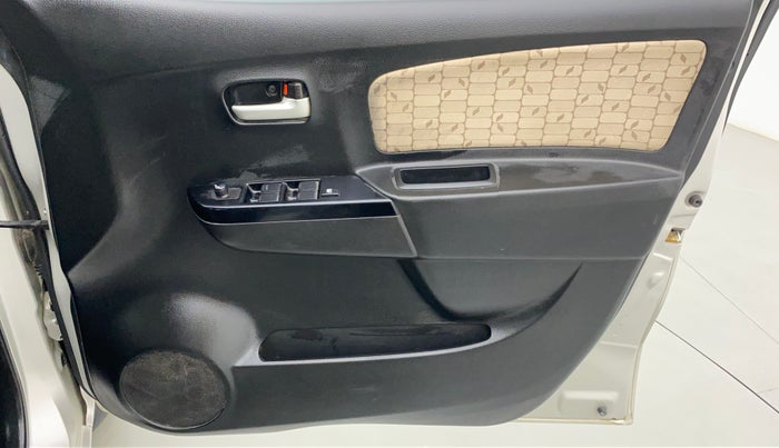 2018 Maruti Wagon R 1.0 VXI, Petrol, Manual, 48,863 km, Driver Side Door Panels Control