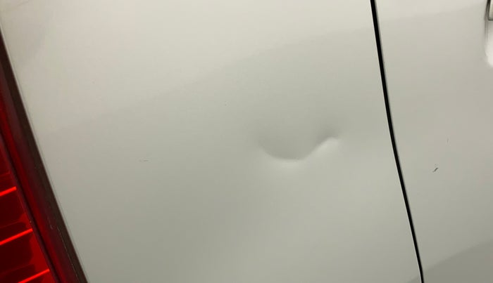 2018 Maruti Wagon R 1.0 VXI, Petrol, Manual, 48,863 km, Right quarter panel - Slightly dented