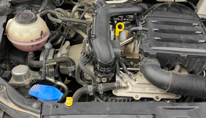 2020 Skoda Rapid 1.0 AMBITION TSI MT, Petrol, Manual, 82,390 km, Engine View - Right