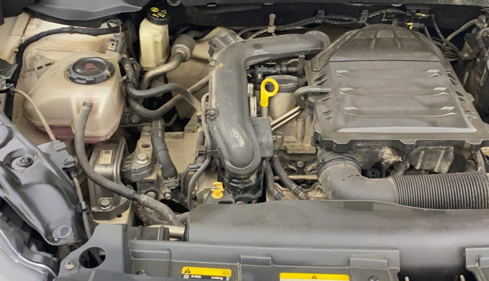 2022 Volkswagen TAIGUN TOPLINE 1.0 TSI MT, Petrol, Manual, 54,233 km, Engine View - Right