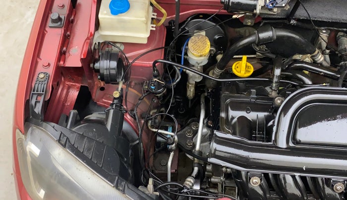 2016 Renault Kwid RXT 0.8, Petrol, Manual, 1,30,438 km, Engine View - Right