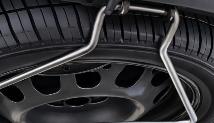 2017 Renault Duster RXL PETROL, Petrol, Manual, 30,983 km, Spare Tyre