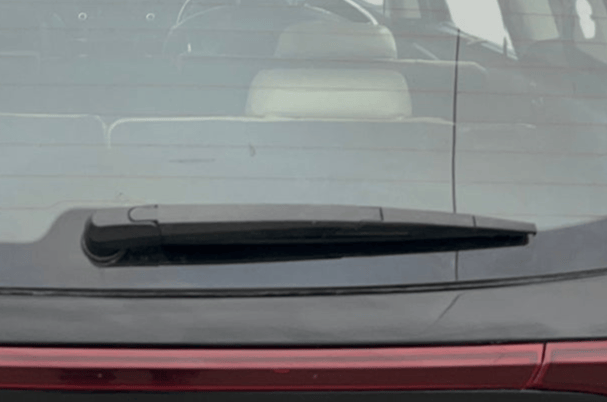 2022 KIA CARENS LUXURY PLUS 1.4 PETROL DCT 7 STR, Petrol, Automatic, 63,105 km, Rear Wiper