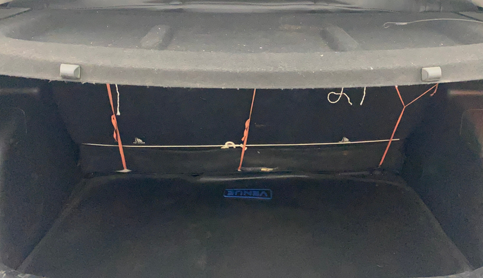 2019 Hyundai VENUE S 1.2, Petrol, Manual, 83,552 km, Boot Inside