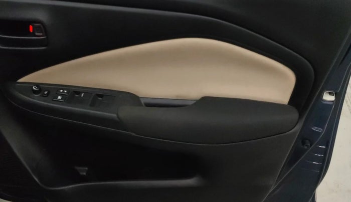 2023 Toyota Glanza S E-CNG, CNG, Manual, 46,540 km, Driver Side Door Panels Control