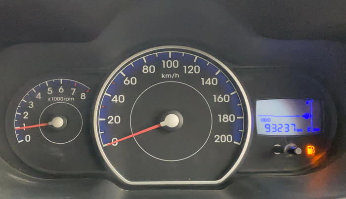 2012 Hyundai i10 MAGNA 1.2, CNG, Manual, 93,204 km, Odometer Image