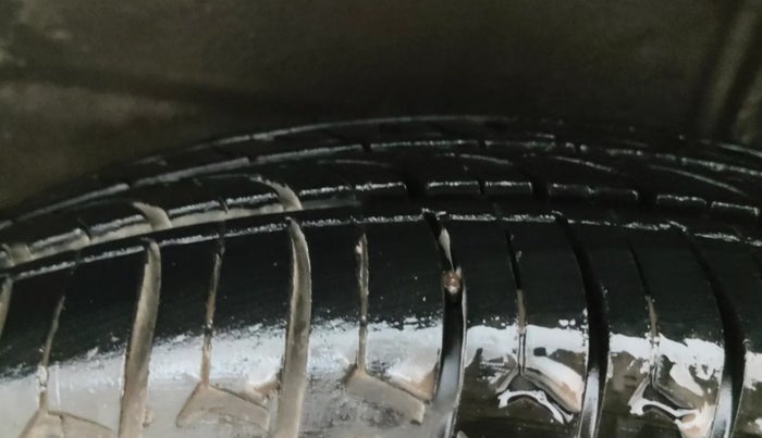 2019 Maruti New Wagon-R ZXI 1.2 AMT, Petrol, Automatic, 64,868 km, Left Rear Tyre Tread