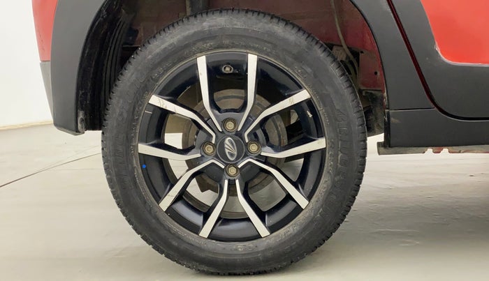 2018 Mahindra KUV 100 NXT K8 P 6 STR, Petrol, Manual, 33,091 km, Right Rear Wheel