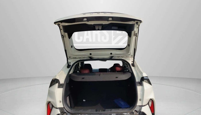 2024 Tata Curvv Accomplished S 1.2 Petrol 7DCA, Petrol, Automatic, 3,578 km, Boot Door Open