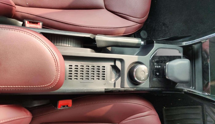 2024 Tata Curvv Accomplished S 1.2 Petrol 7DCA, Petrol, Automatic, 3,578 km, Gear Lever