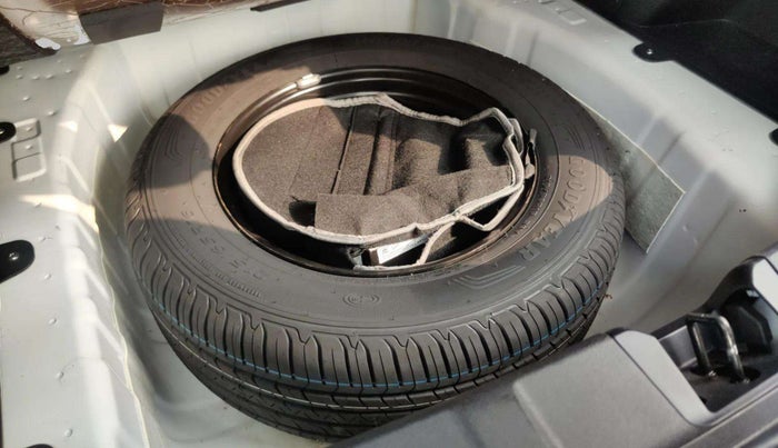 2024 Tata Curvv Accomplished S 1.2 Petrol 7DCA, Petrol, Automatic, 3,578 km, Spare Tyre