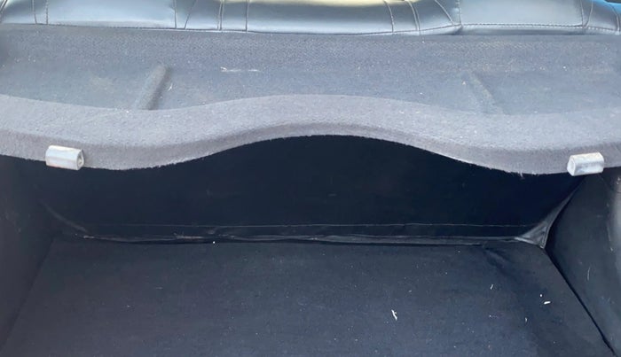 2017 Hyundai Grand i10 MAGNA 1.2 KAPPA VTVT, Petrol, Manual, 45,620 km, Boot Inside