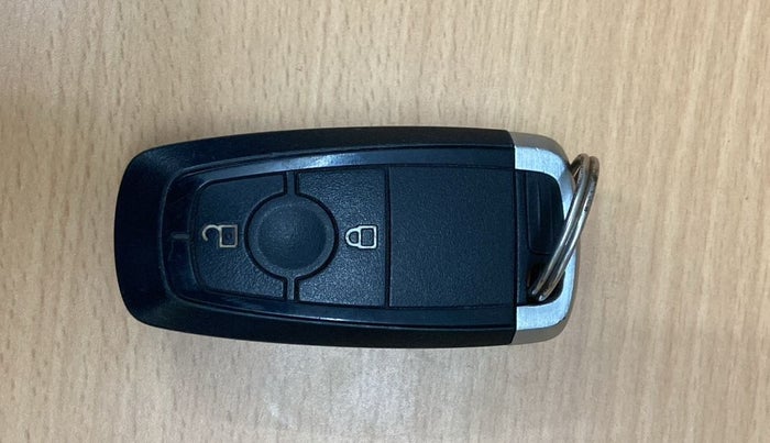 2019 Ford Ecosport TITANIUM 1.5L SIGNATURE EDITION (SUNROOF) PETROL, Petrol, Manual, 1,03,358 km, Key Close Up