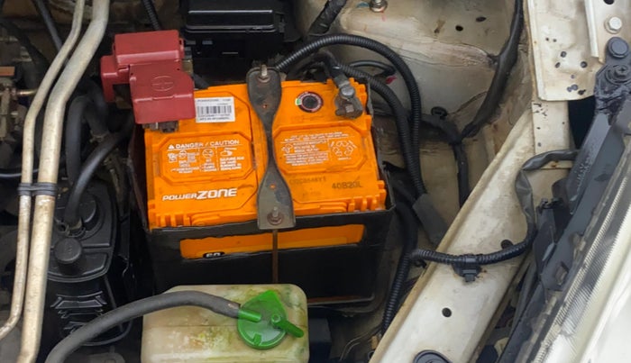 2015 Maruti Wagon R 1.0 VXI, Petrol, Manual, 1,08,880 km, Engine View - Left