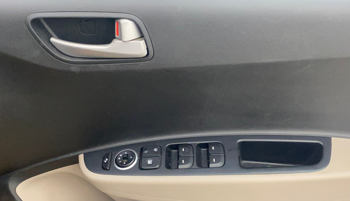 2015 Hyundai Grand i10 ASTA AT 1.2 KAPPA VTVT, Petrol, Automatic, 60,866 km, Driver Side Door Panels Control