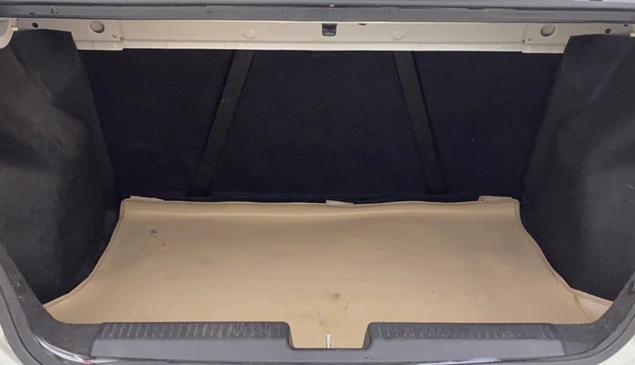 2022 Maruti Dzire VXI AMT, Petrol, Automatic, 55,560 km, Boot Inside