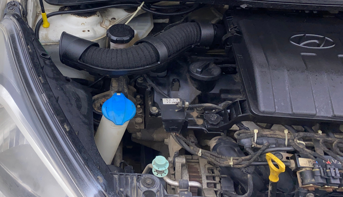 2015 Hyundai Xcent BASE 1.2, CNG, Manual, 1,28,390 km, Engine View - Right