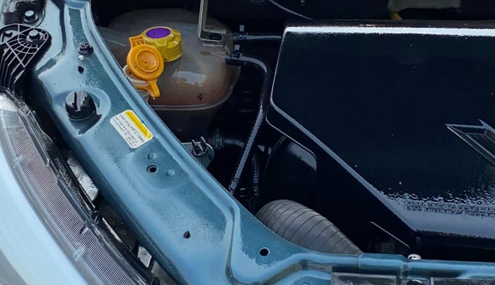 2020 Mahindra MARAZZO M 6 + 8 STR, Diesel, Manual, 73,903 km, Engine View - Right