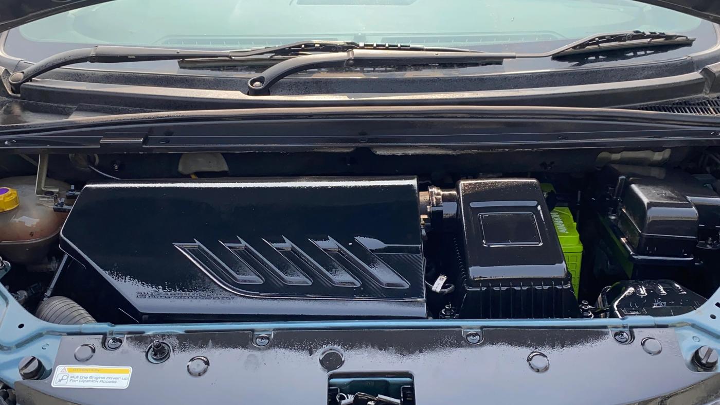 2020 Mahindra MARAZZO M 6 + 8 STR, Diesel, Manual, 73,903 km, Engine View