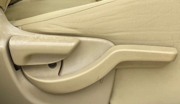 2013 Honda Amaze 1.2L I-VTEC VX, Petrol, Manual, 74,720 km, Driver Side Adjustment Panel