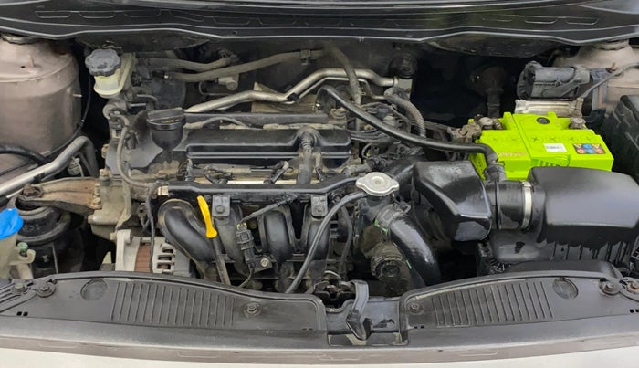 2013 Hyundai i20 MAGNA (O) 1.2, Petrol, Manual, 1,24,943 km, Engine View