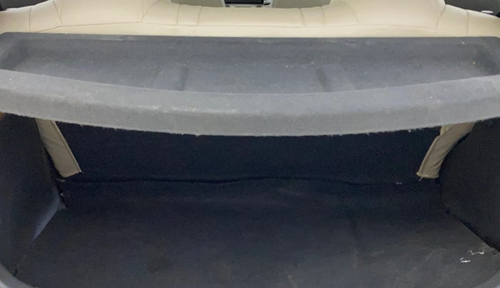 2013 Hyundai i20 MAGNA (O) 1.2, Petrol, Manual, 1,24,943 km, Boot Inside