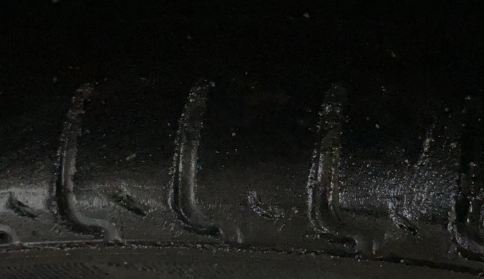 2017 Maruti Alto K10 LXI (O), CNG, Manual, 77,470 km, Left Rear Tyre Tread