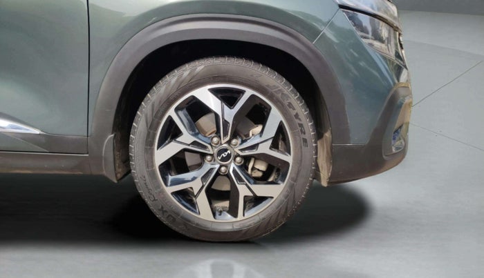 2023 KIA SELTOS GTX 1.5 Diesel AT, Diesel, Automatic, 24,154 km, Right Front Wheel