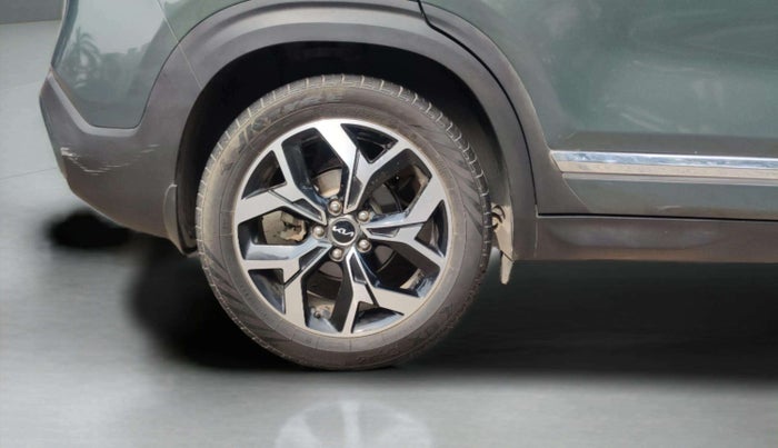 2023 KIA SELTOS GTX 1.5 Diesel AT, Diesel, Automatic, 24,154 km, Right Rear Wheel