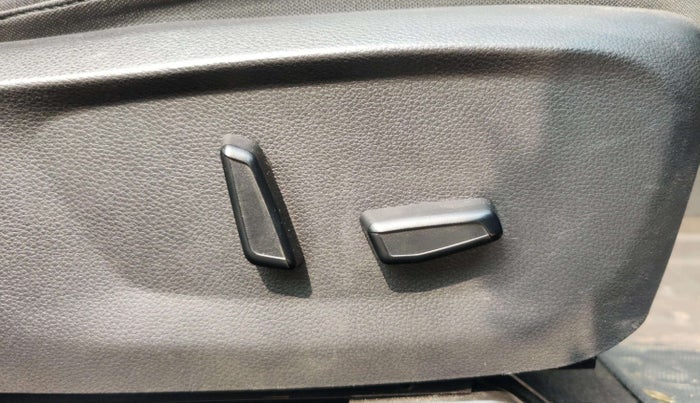 2023 KIA SELTOS GTX 1.5 Diesel AT, Diesel, Automatic, 24,154 km, Driver Side Adjustment Panel