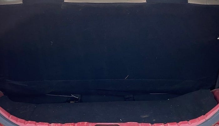 2018 Hyundai Eon ERA +, Petrol, Manual, 44,356 km, Boot Inside