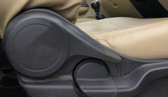 2021 Honda Amaze 1.2L I-VTEC S, CNG, Manual, 39,122 km, Driver Side Adjustment Panel