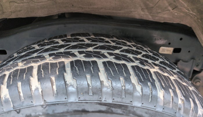 2024 Toyota Fortuner 4X2 MT 2.8 DIESEL, Diesel, Manual, 16,861 km, Right Rear Tyre Tread