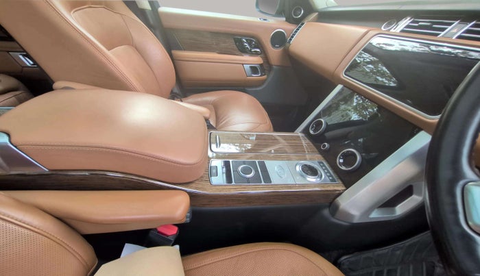 2020 Landrover Range Rover VOGUE SE 3.0 DIESEL LWB, Diesel, Automatic, 61,758 km, Gear Lever