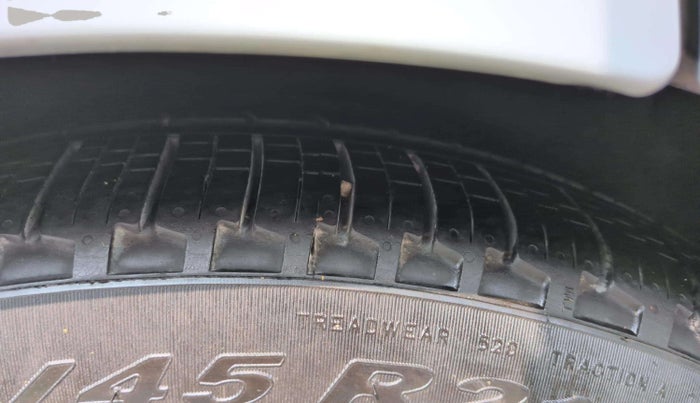 2020 Landrover Range Rover VOGUE SE 3.0 DIESEL LWB, Diesel, Automatic, 61,758 km, Right Rear Tyre Tread